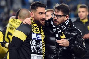 משה חוגג, אלירן עטר