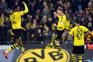 שחקני דורטמונד חוגגים