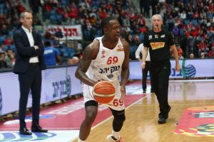 ג'ייקובן בראון