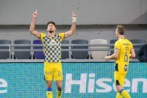 דן גלזר, יונתן כהן