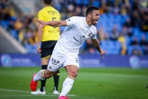 אילון אלמוג חוגג