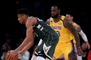 יאניס אנטטוקומפו, לברון ג'יימס