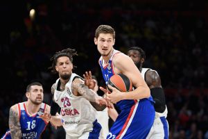 דניאל האקט, טיבור פלייס