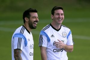 ליונל מסי , אסקיאל לאבסי