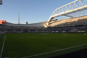 אצטדיון בלומפילד