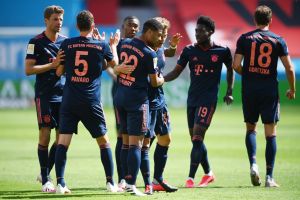 שחקני באיירן מינכן חוגגים