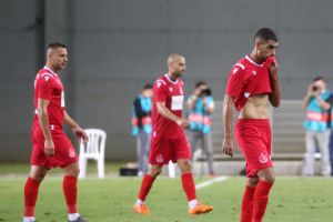 שחקני הפועל תל אביב מאוכזבים