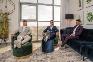 אנתוני וארן, נאור סבג, דוד קלטינס