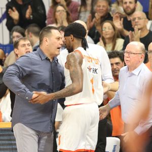 אלכס המילטון עם גיא גודס