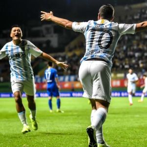 דיא סבע, שחקני גוואנגז'ו חוגגים