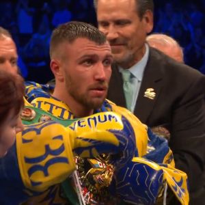 ואסילי לומצ'נקו אגרוף