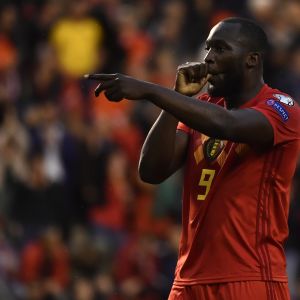 רומלו לוקאקו חוגג