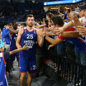 שחקני אנדולו אפס חוגגים