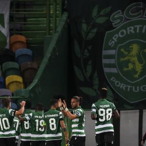 שחקני ספורטינג חוגגים