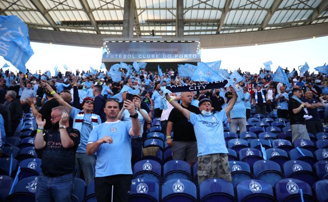 This image has an empty alt attribute; its file name is 1050399