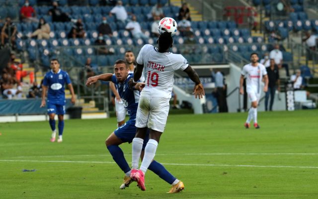 This image has an empty alt attribute; its file name is 1014334