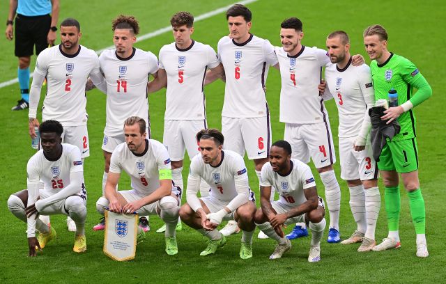 This image has an empty alt attribute; its file name is 1054426