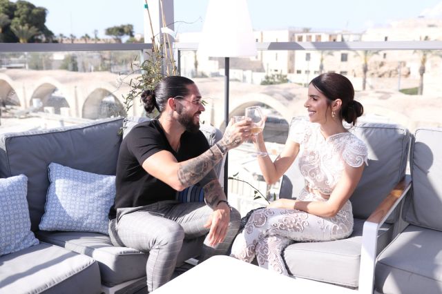 דניאל סיירה, לונא מנסור