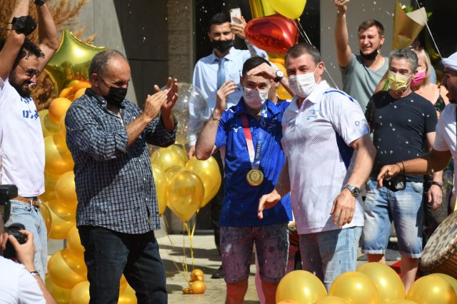 ארטיום דולגופיאט