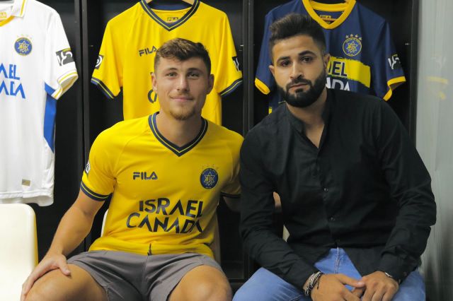 גבי קניקובסקי, ספיר מרום