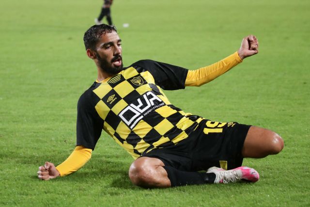 This image has an empty alt attribute; its file name is 1015231