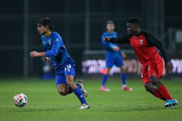 רועי קהת, נייג'ל האסלביינק