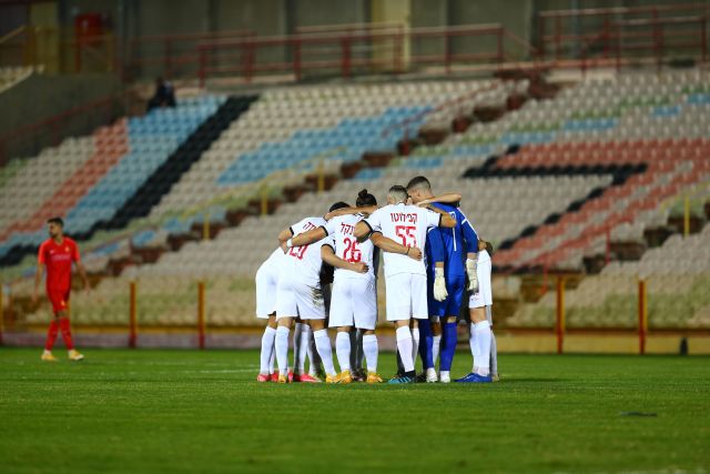 This image has an empty alt attribute; its file name is 1023089