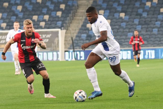 לוסיו, רוסלן ברסקי