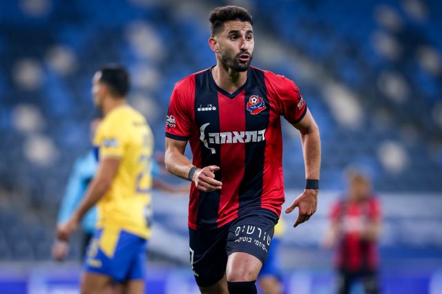 This image has an empty alt attribute; its file name is 1035794