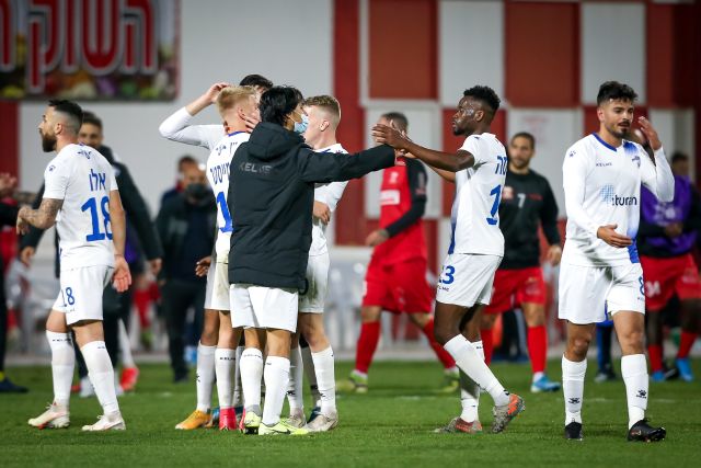 שחקני ק"ש חוגגים