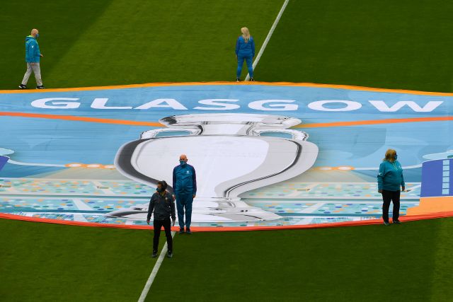 This image has an empty alt attribute; its file name is 1052988