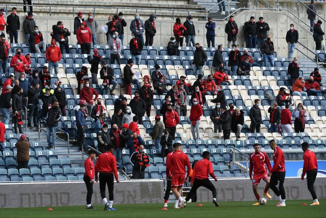 אוהדי הפועל ירושלים חזרו לטדי