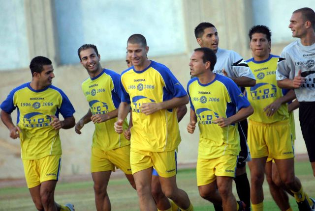 שחקני מכבי ת"א באימון פתיחת העונה