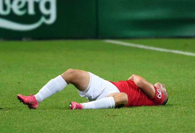 This image has an empty alt attribute; its file name is 1020404