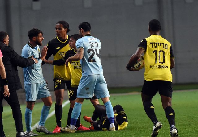 קיליאן ואן דר קאפ, אלירן עטר, אופיר קריאף