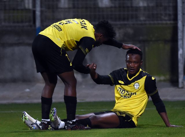 אביב אברהם, אבובקר דומבייה