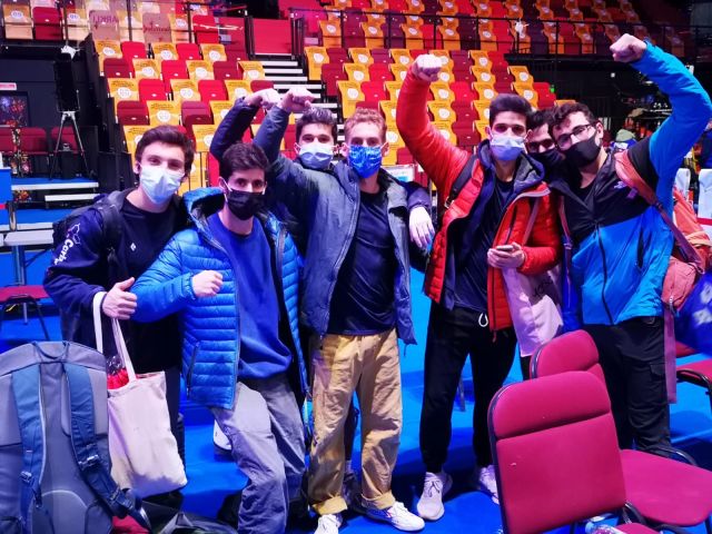 נבחרת הגברים בטיפוס