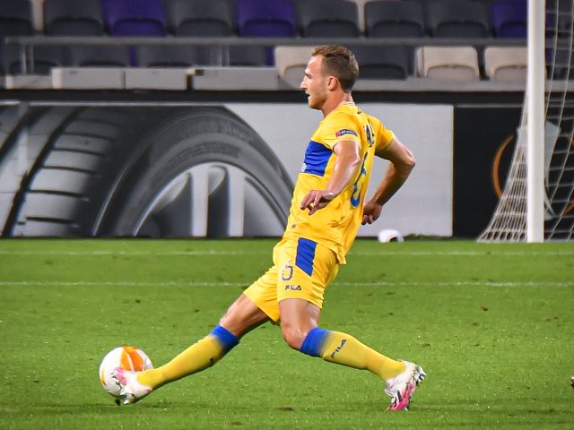 This image has an empty alt attribute; its file name is 1018748