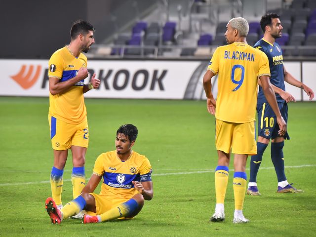 This image has an empty alt attribute; its file name is 1018838