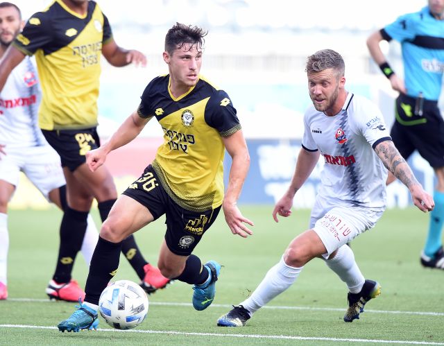 גבי קניקובסקי, רוסלן ברסקי