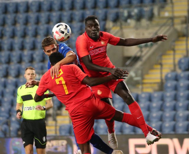 טימוטי אוואני, ארד בר