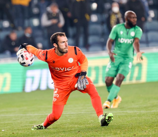 This image has an empty alt attribute; its file name is 1037669