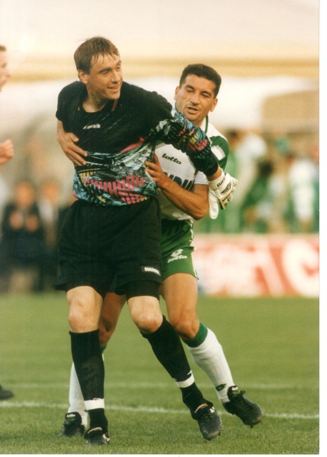 משה גלאם, שורה אובארוב