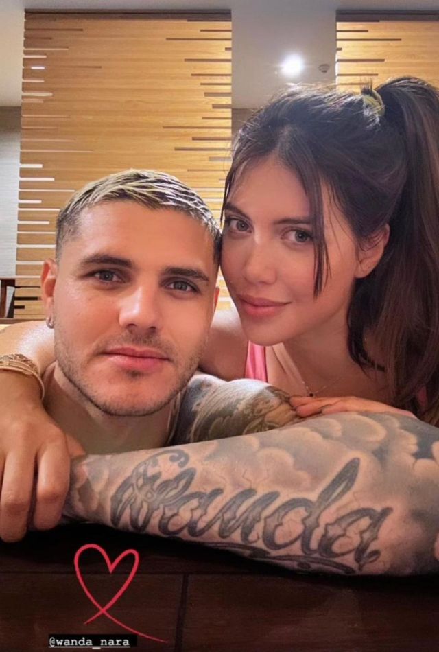 הסטורי של איקרי