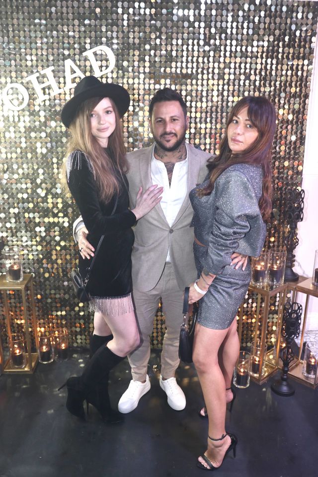 אוהד בוזגלו עם אלכסה ואלה