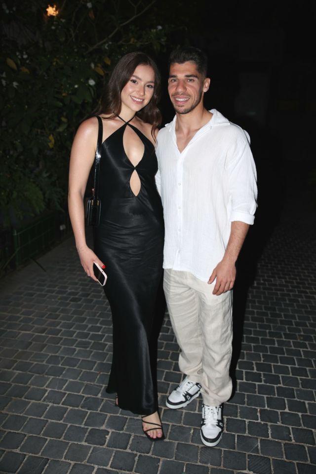 ברוכים השבים לישראל, מנור ודנה