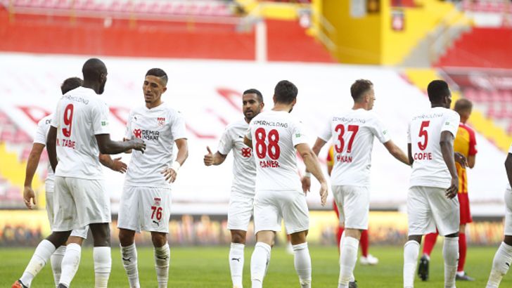 שחקני סיבאספור