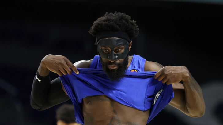 אות'לו האנטר