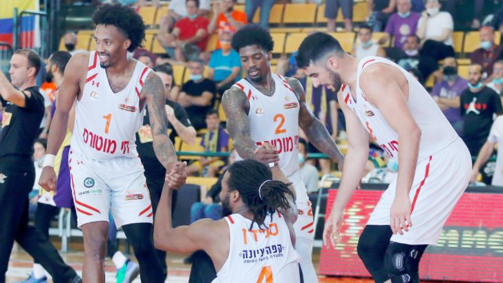 שחקני עירוני נס ציונה