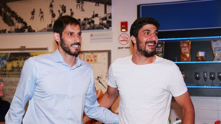 עומרי כספי, ליאור אליהו